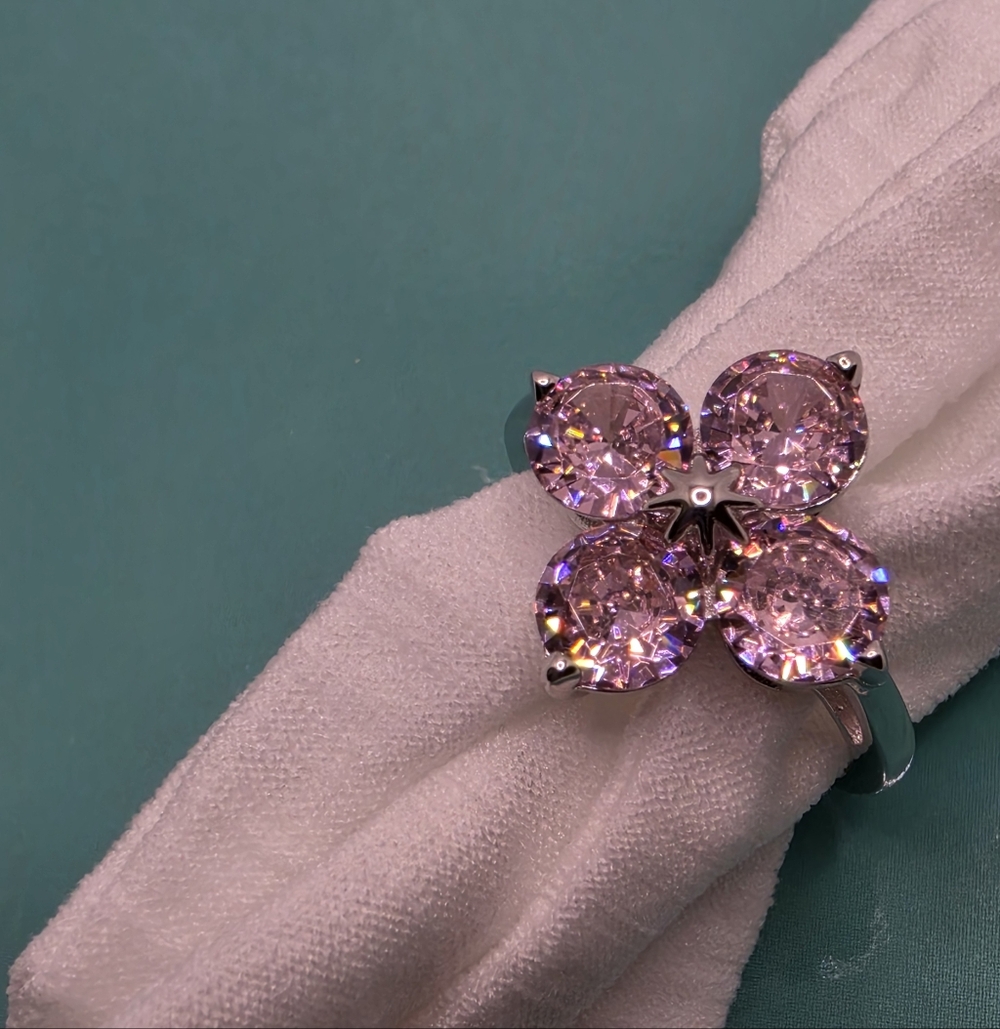 Sterling Silver Size 7. Pink Zirconia Ring. New.